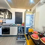 Paceville - 5A - Seaview 2Br, Chill Vibes Spot