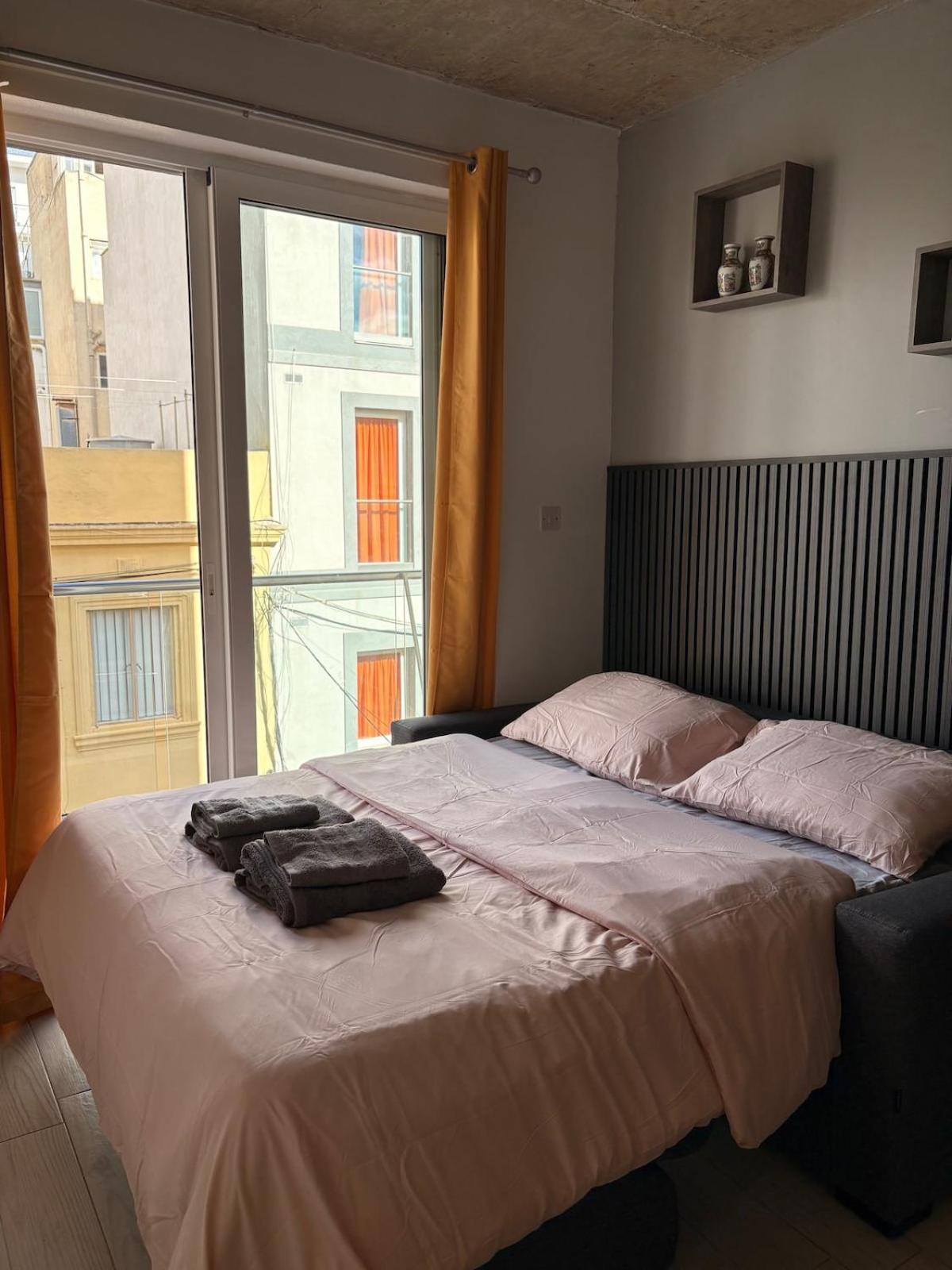 Apartment Paceville - 5a - Seaview 2br, Chill Vibes Spot *